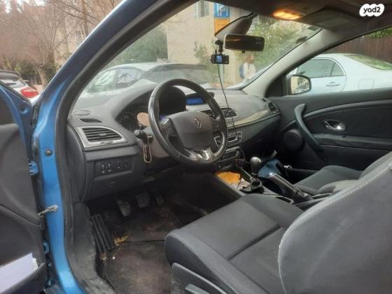 רנו מגאן קופה / ספורט Expression קופה ידני פנורמי 1.2 (115 כ''ס) בנזין 2013 למכירה בירושלים