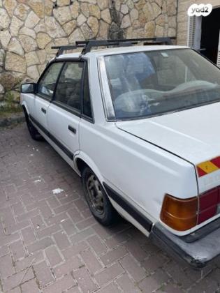 סובארו לאונה DL ידני 1.6 בנזין 1993 למכירה במודיעין מכבים רעות