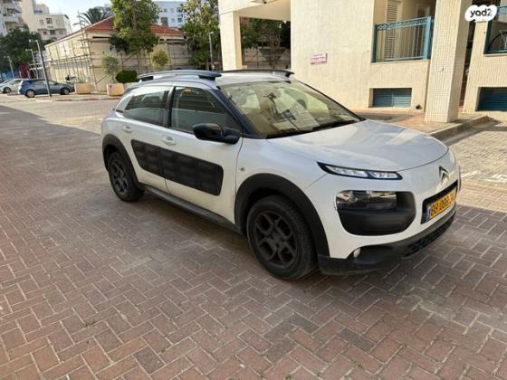 סיטרואן C4 קקטוס Fun ידני 1.2 (82 כ"ס) בנזין 2016 למכירה בתל אביב יפו