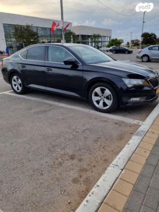 סקודה סופרב (עד 2019) Ambition אוט' 1.4 (150 כ"ס) בנזין 2016 למכירה ברגבה