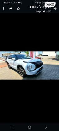 מיצובישי אאוטלנדר Premium אוט' 7 מק' 2.5 (181 כ"ס) בנזין 2021 למכירה בפרדסיה