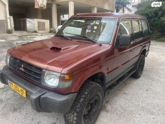 מיצובישי פג'רו ארוך 4X4 GLX אוט' דיזל 7 מק' 2.8 (125 כ''ס) דיזל 2000 למכירה בנתניה