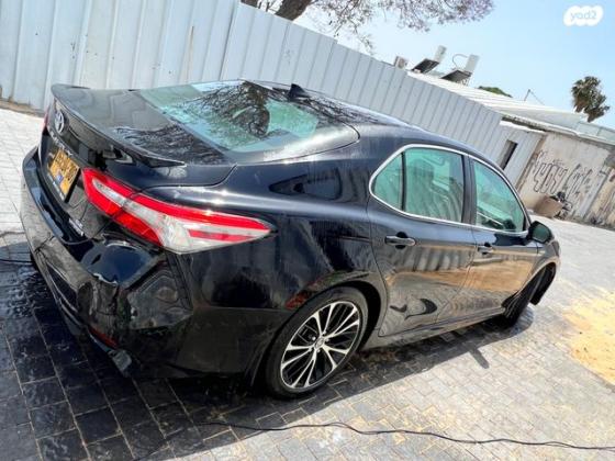 טויוטה קאמרי SE הייבריד אוט' 4 דל' 2.5 (211 כ''ס) בנזין 2018 למכירה באשקלון
