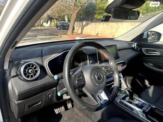 אם. ג'י. / MG EHS PHEV Net-Up אוט' הייבריד 1.5 (258 כ"ס) היברידי חשמל / בנזין 2021 למכירה ביהוד מונוסון