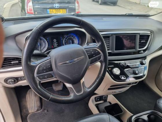 קרייזלר פסיפיקה Touring L אוט' 7 מק' 3.6 (280 כ''ס) בנזין 2020 למכירה בירושלים