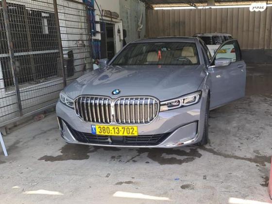 ב.מ.וו סדרה 7 745LE Pure Excellence הייבריד אוט' 3.0 (286 כ''ס) היברידי חשמל / בנזין 2021 למכירה בדאלית אל כרמל