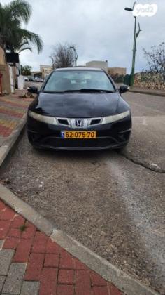 הונדה סיוויק האצ'בק החדשה Comfort אוט' 1.8 (140 כ''ס) בנזין 2010 למכירה באחיהוד