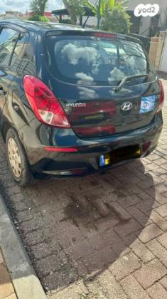 יונדאי i20 Insight אוט' 1.4 (100 כ"ס) בנזין 2013 למכירה בקרית אתא