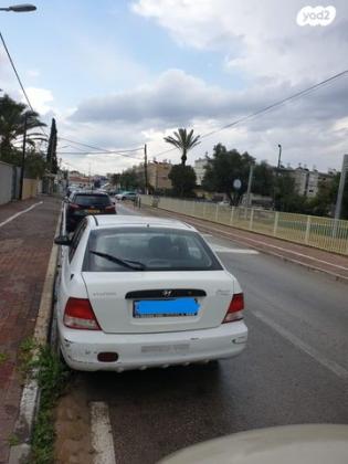 יונדאי אקסנט (עד 2012) Esteem אוט' 5 דל' 1.5 (91 כ''ס בנזין 2002 למכירה באור עקיבא