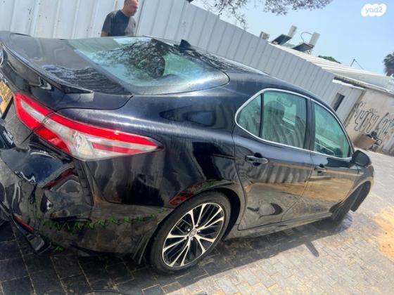 טויוטה קאמרי SE הייבריד אוט' 4 דל' 2.5 (211 כ''ס) בנזין 2018 למכירה באשקלון