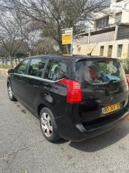 פיג'ו 5008 Premium סטיישן אוט' 1.6 (156 כ"ס) בנזין 2015 למכירה ברמת ה