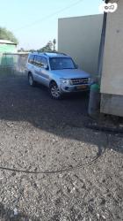 מיצובישי פג'רו ארוך 4X4 Desert אוט' דיזל 7 מק' 3.2 (200 כ"ס) דיזל 201