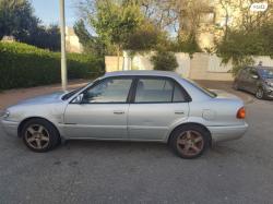 טויוטה קורולה GLI אוט' 1.6 (99-02)- 110 כ"ס בנזין 2001 למכירה בירוש