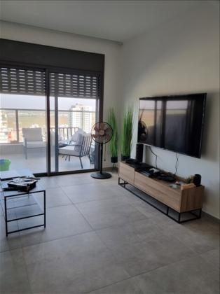 דירה 4 חדרים להשכרה בקרית גת | הנרייטה סאלד 10 | כרמי גת