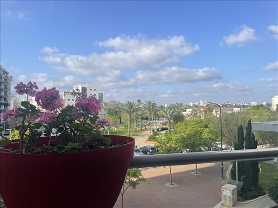 מיני פנטהאוז 4 חדרים למכירה ברחובות | חזון איש | רחובות הצעירה