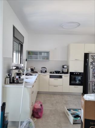 דירה 4 חדרים להשכרה בקרית גת | הנרייטה סאלד 10 | כרמי גת