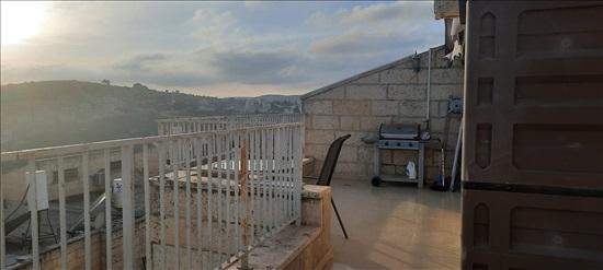 קוטג 6 חדרים למכירה בירושלים | מאיר ג'יניאו | רמות 06