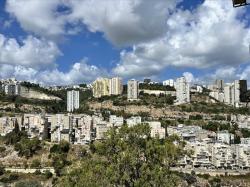 דירה 4 חדרים למכירה בחיפה | דרך יד לבנים | יזרעאליה
