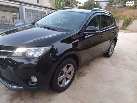 טויוטה RAV4 Premium E6 אוט׳ 2.0 (151 כ״ס) בנזין 2015 למכירה בעין יעקב