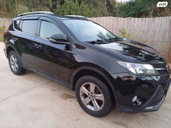 טויוטה RAV4 Premium E6 אוט׳ 2.0 (151 כ״ס) בנזין 2015 למכירה בעין יעקב