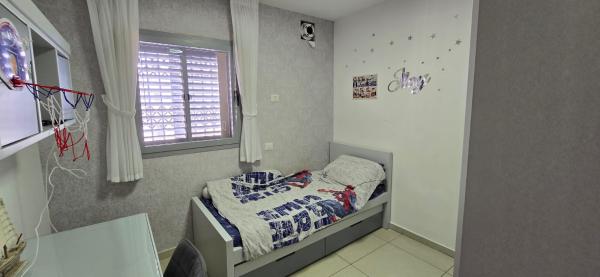 דרך בגין מנחם 67 (הדר גנים;גני הדר)