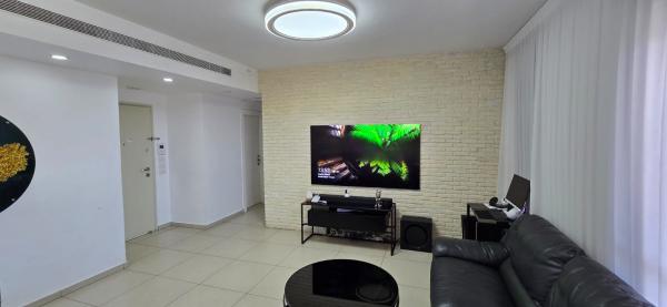 דרך בגין מנחם 67 (הדר גנים;גני הדר)