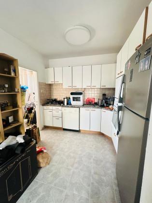 שער הגיא 11 (שכונה ט)