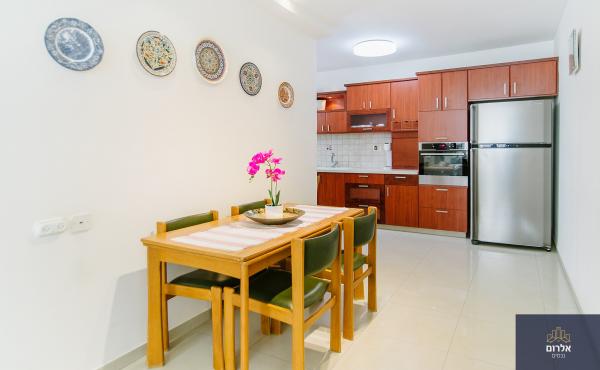 הרצל 77 (מרכז העיר דרום)