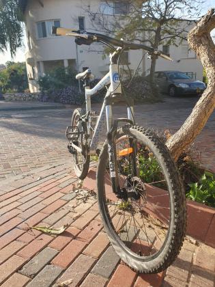 אופני הרים Mongoose Salvo Lלמכירה