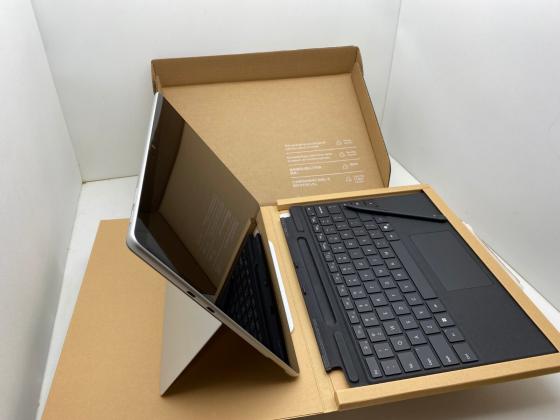 Microsoft Surface Pro 10 Intel