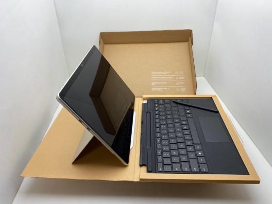 Microsoft Surface Pro 10 Intel
