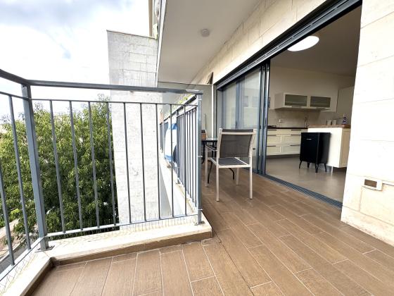 בר אילן 6, מרכז, הרצליה