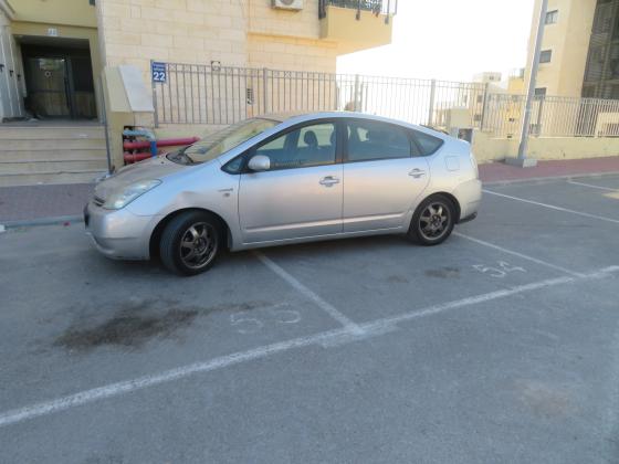 טויוטה פריוס (2009)