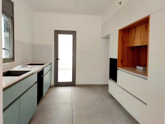 גליל 46, קרית דוד רמז, רעננה