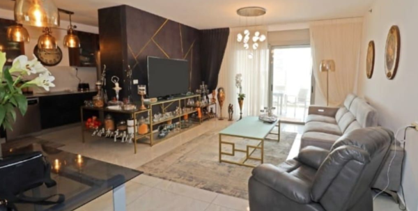 ש"י עגנון, צור שלום