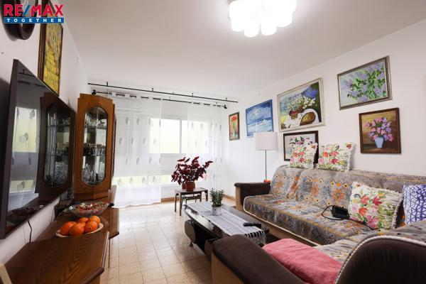 משה אבן עזרא 10, רובע ה