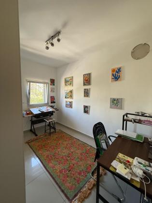 פאגלין עמיחי 9, אזורי חן, תל אביב יפו