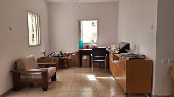 זטורי משה, הצפון החדש סביבת כיכר המדינה