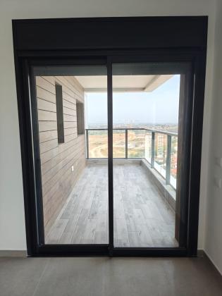 המלכים 30, נווה שלום, נתניה