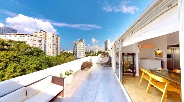 אד"ם הכהן, הצפון הישן החלק המרכזי