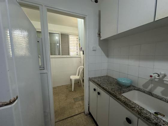 דוד בר רב האי 50, קרית שפרינצק