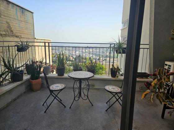 המרגנית 16, רמות יצחק