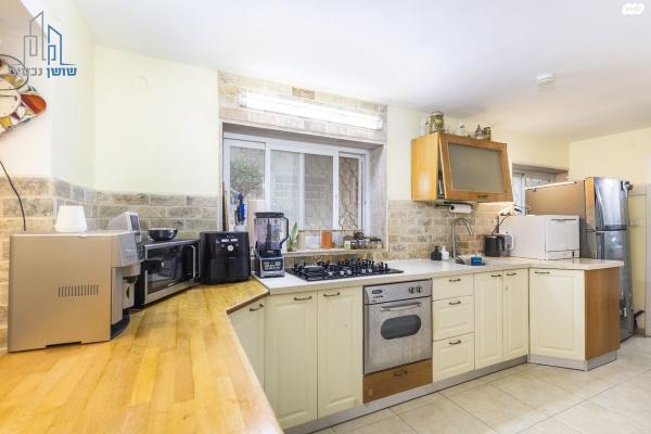 פלורנטין 26, קרית היובל