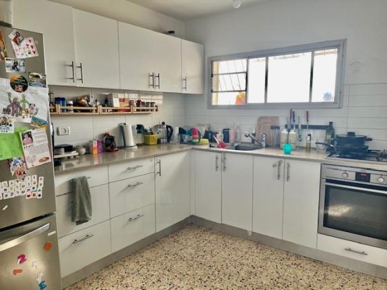 הרמה 8, גבעת סביון