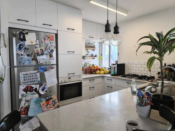 בשכונת שפירא