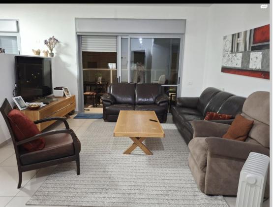 שדרות הציונות 79, רמת כרמים