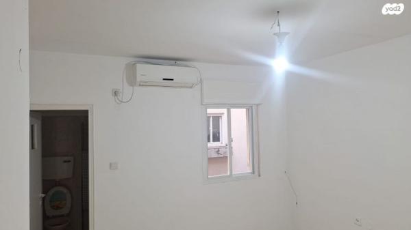 מינץ 14, נאות הרצל