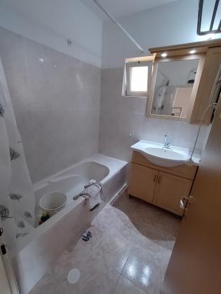 אסתר המלכה 26, נווה דוד