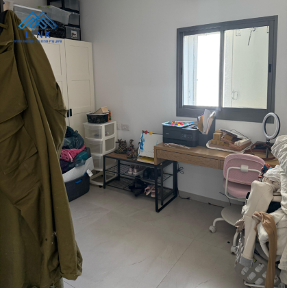 דרך השדות, סביוני עתלית