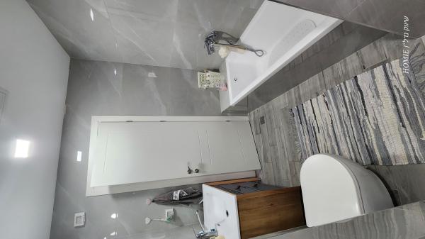 אמנון ליפקין שחק 6, יצחק שמיר